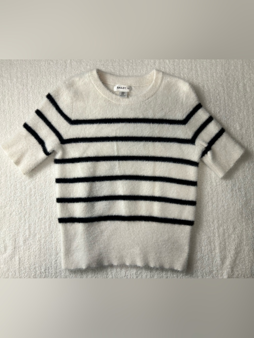 Bailey 44 Fuzzy Striped Sweater Ivory Black Short Sleeve Medium
